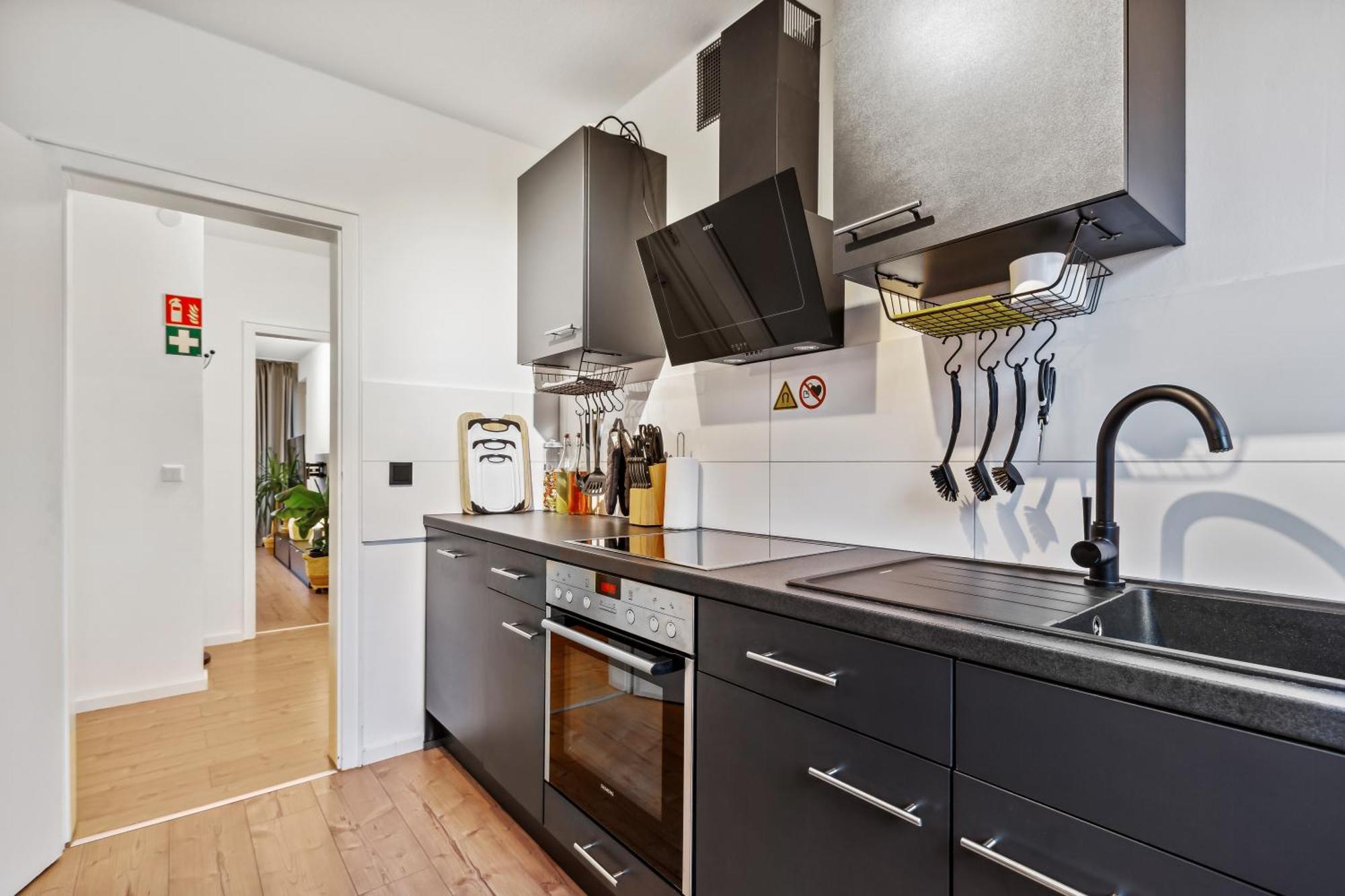 3 Zimmer, 68Qm, Parkplatz, Messe Dus, Logport, Duisport Duisburg Eksteriør billede